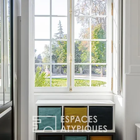 Avec Jardin Dans Un Chateau Appartement *
